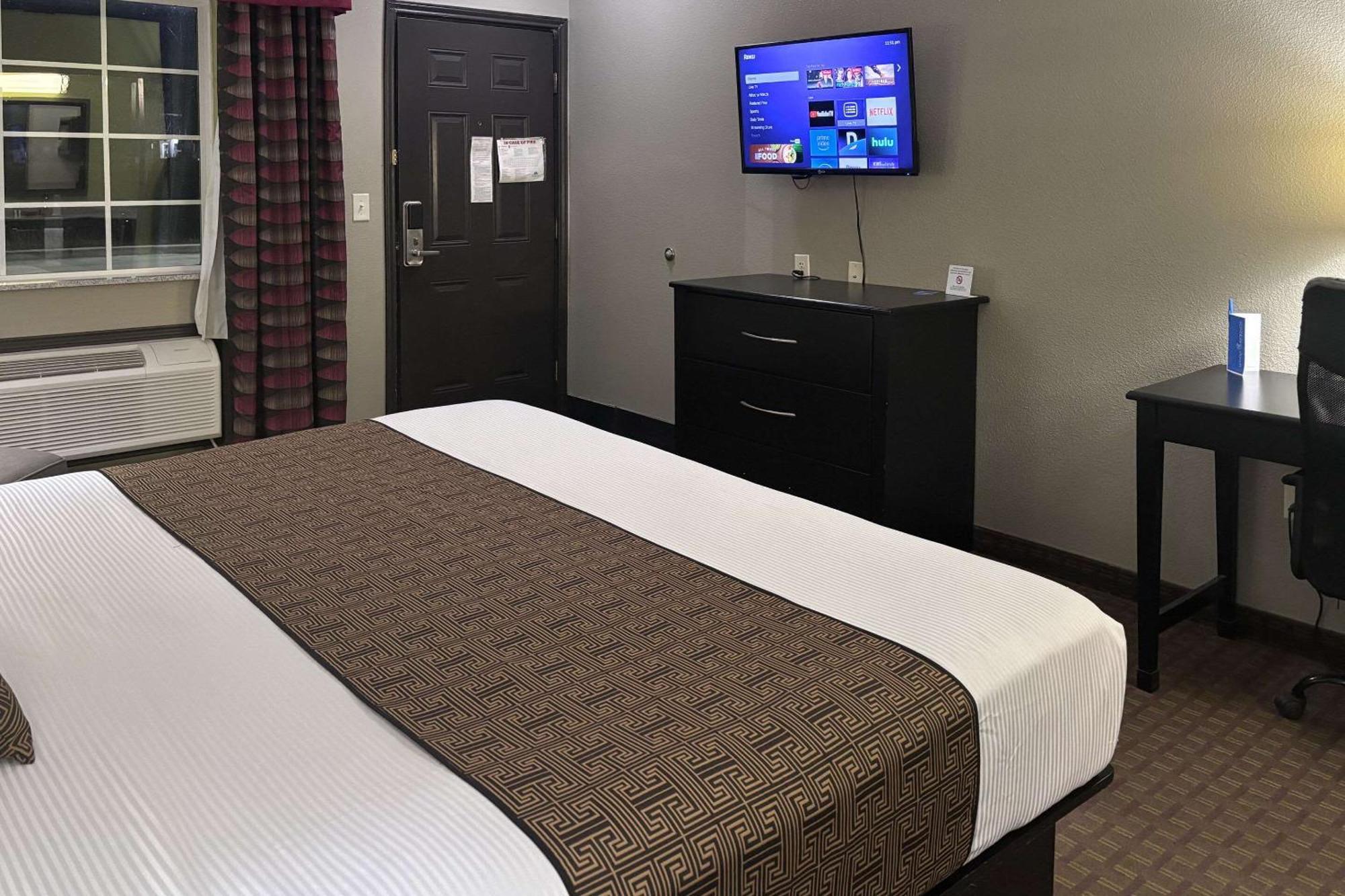 Rodeway Inn Dilley Екстер'єр фото