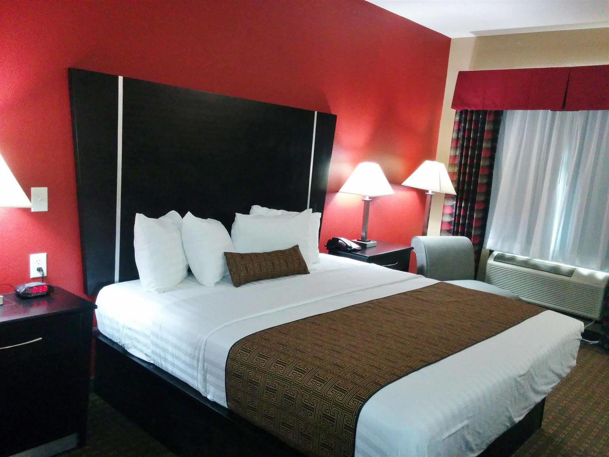 Rodeway Inn Dilley Екстер'єр фото
