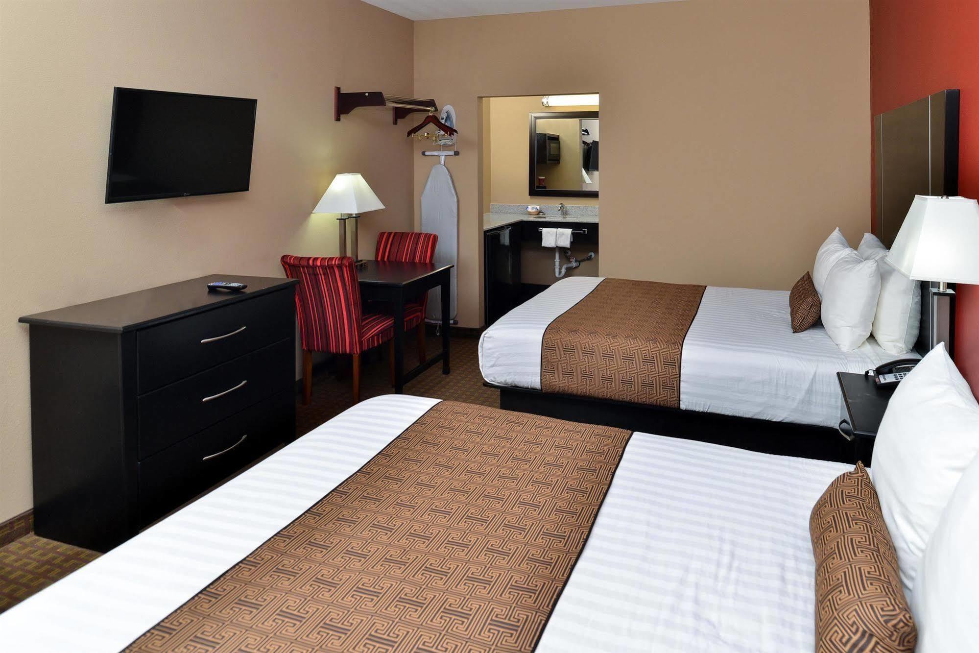 Rodeway Inn Dilley Екстер'єр фото